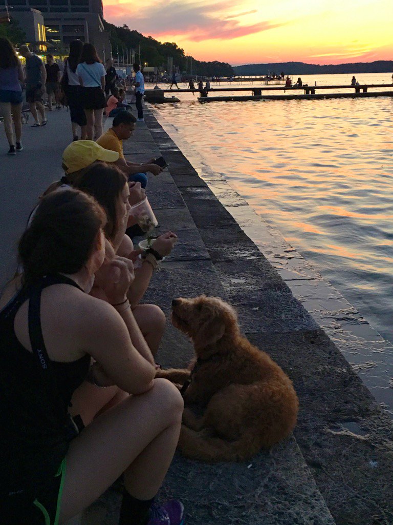 Enjoy the last days of summer &amp; sunsets before classes start! See you on the Terrace! (📷: @DCWriterMom)