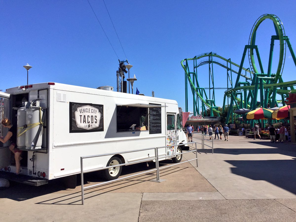 cedarpoint's tweet photo. Food trucks on food trucks on food trucks! Come hungry all weekend long! 🍟🌭🍔🌮🌯 https://t.co/p8ocEIKgDh
