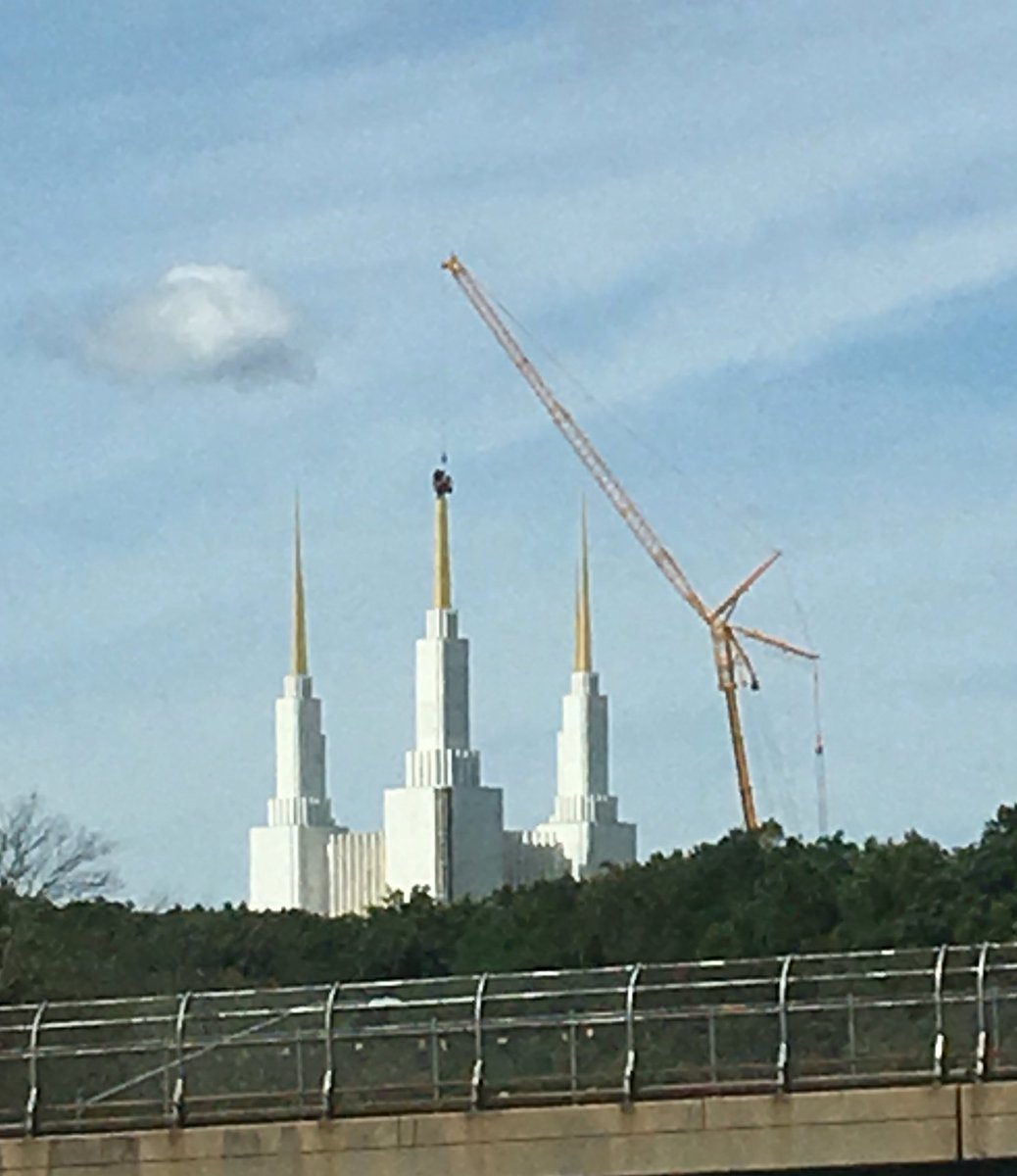 petworthnewvie's tweet image. Pop-up at the Mormon Temple #mormonproblems