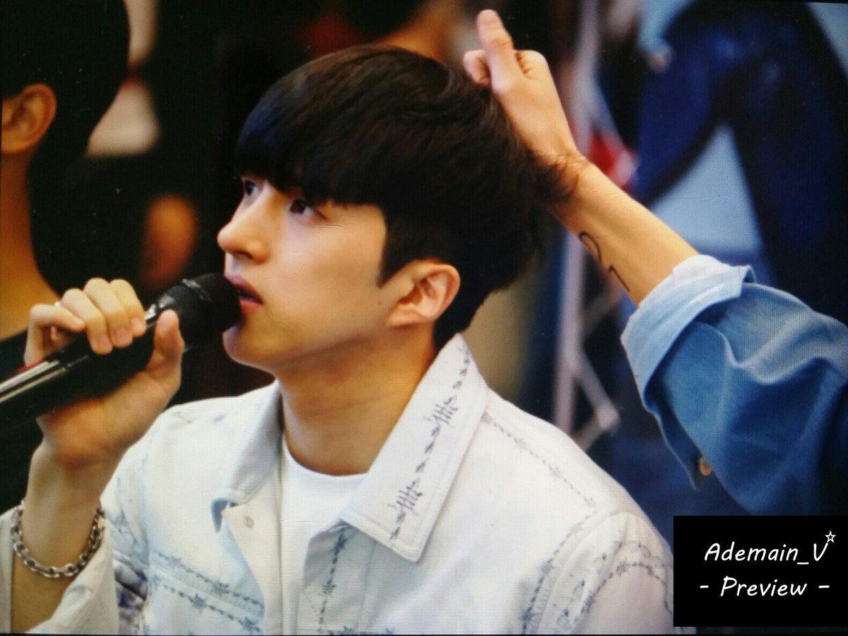 Ademain_v's tweet photo. 160902 #코엑스 팬싸인회 #VIXX #빅스 #Fantasy #켄 #재환 #라비 #원식 @jaehwany0406 @AceRavi ㅋㅋㅋㅋㅋ 식아ㅠㅠ 횽이야ㅠㅠㅋㅋㅋㅋㅋ 귀여워😭😭😭 https://t.co/swXKG1XRkY