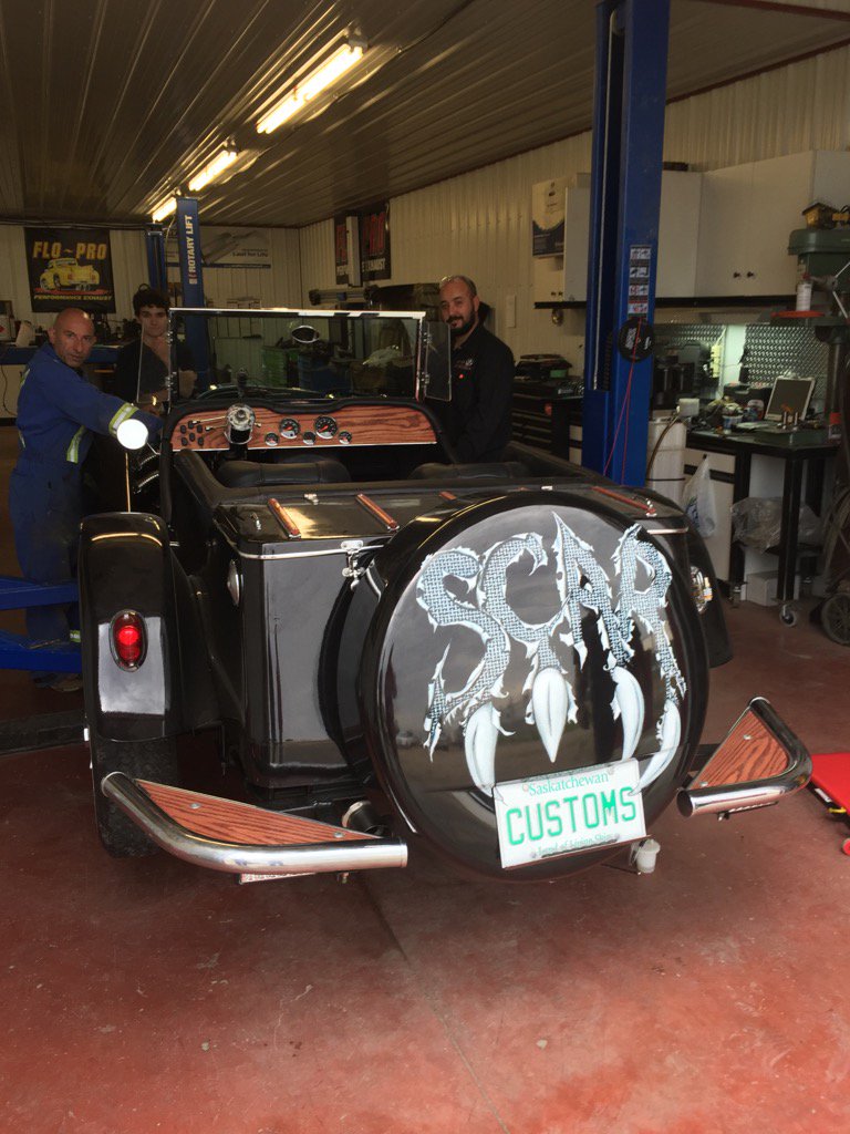 BradWall306's tweet photo. New business in Dalmeny SK-Can Auto Resto SCAR took home Choice award at Cruise weekend in #yxe w/1929 Benz kit https://t.co/SiRYqatUfd