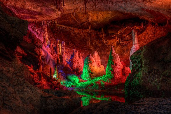 amhaunted's tweet photo. Grotto of #EvilSpirits in Tennessee's #ForbiddenCaverns https://t.co/dsSjh4ofz7 https://t.co/sFQ210nWtZ