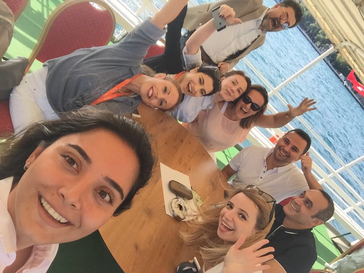 secilkipcak's tweet photo. #HRfunday ekiple harika bir gun! https://t.co/cpC7OPgQkT