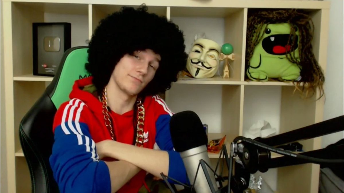 Playerin_spielt's tweet photo. @NichtNilo #NiloStreamt Na du xD https://t.co/Tnn2zvCXsB