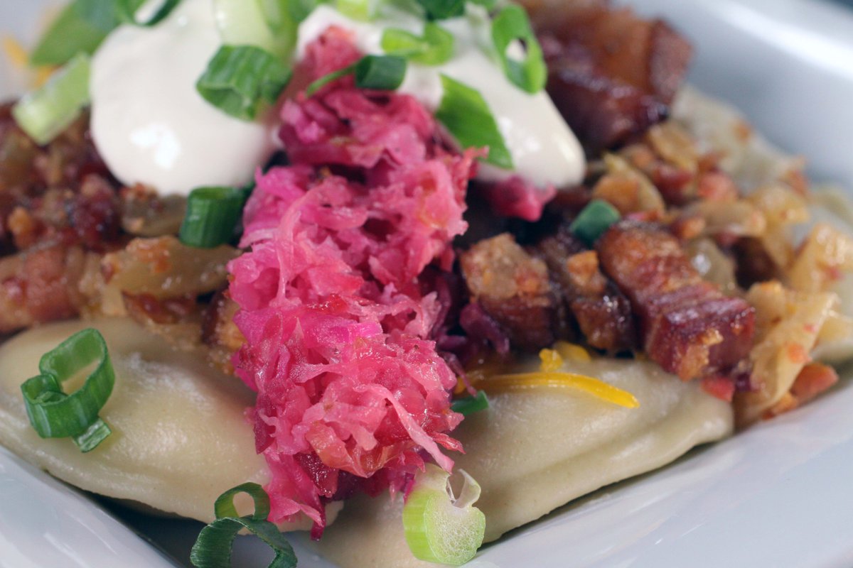 You Gotta Eat Here tweet media