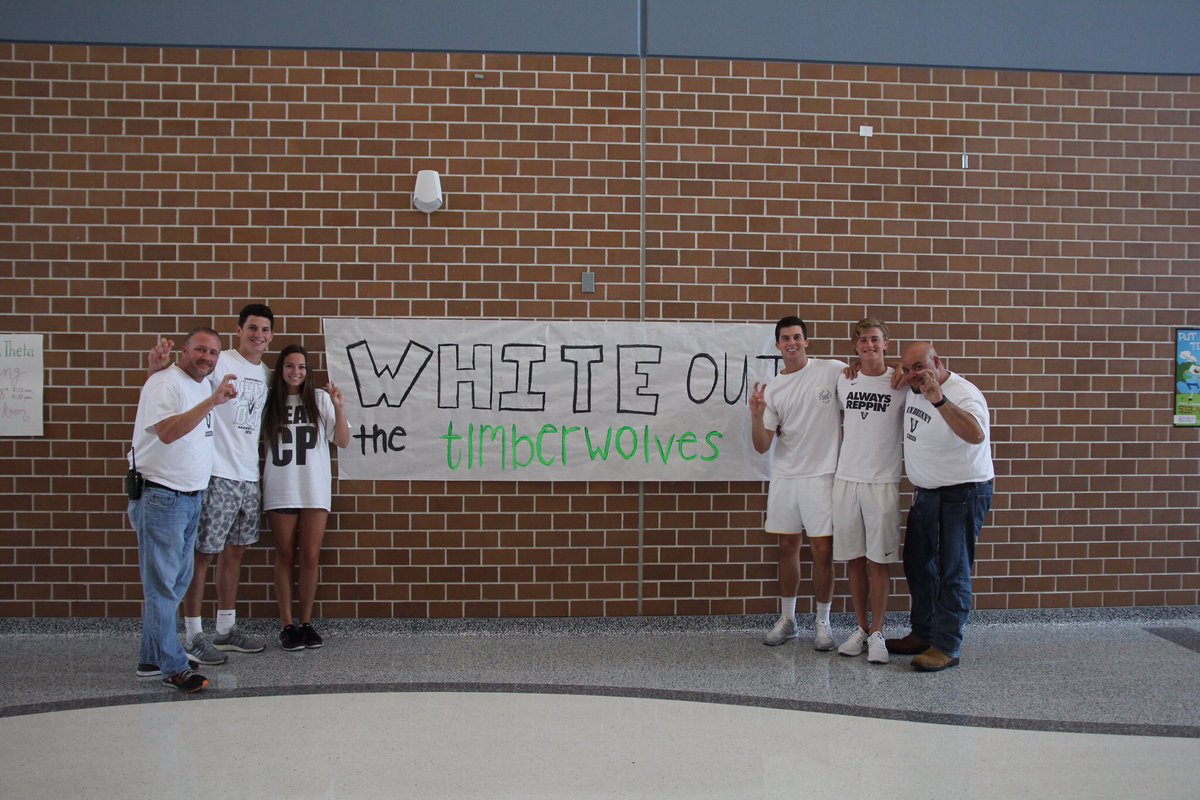 vandystudent's tweet photo. BE READY TO WHITE OUT CP TONIGHTโช๏ธโป๏ธ time to beat the streak and get crazy!!!! #govipers #17-1 #cpsucks #viperpit https://t.co/kNIAf3Qctc