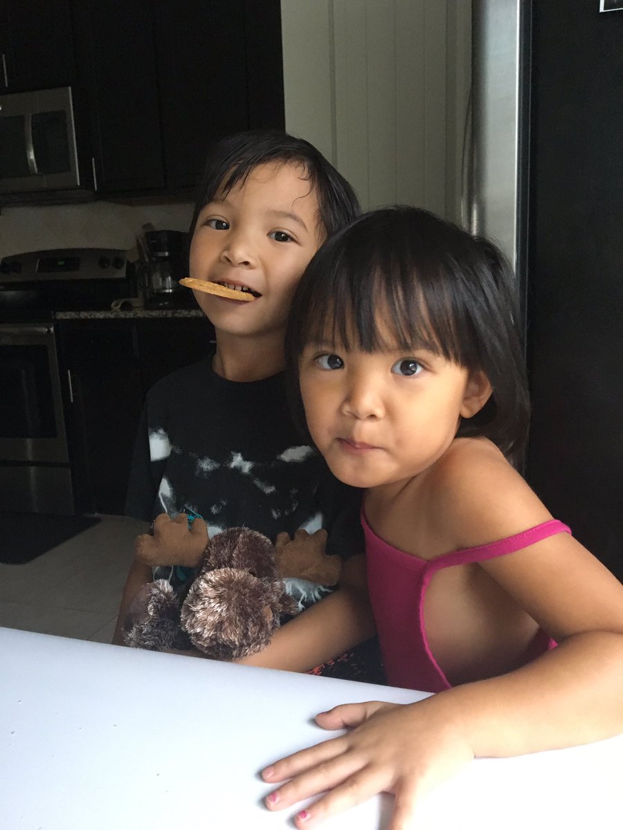 Melanya83 tweet media