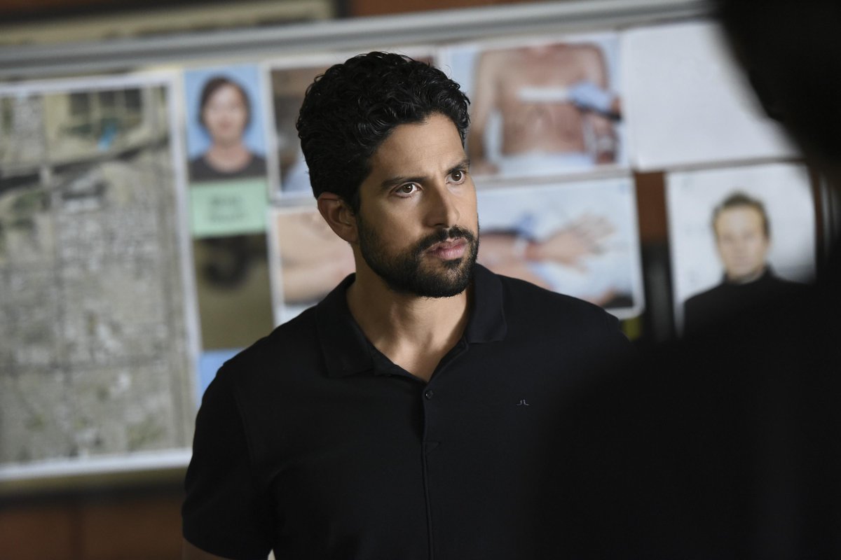 criminalminds's tweet photo. A New Agent Helps With An Old Case On The Season 12 Premiere Of #CriminalMinds: https://t.co/WXpD8Ree1k https://t.co/lxnvCFAUVb