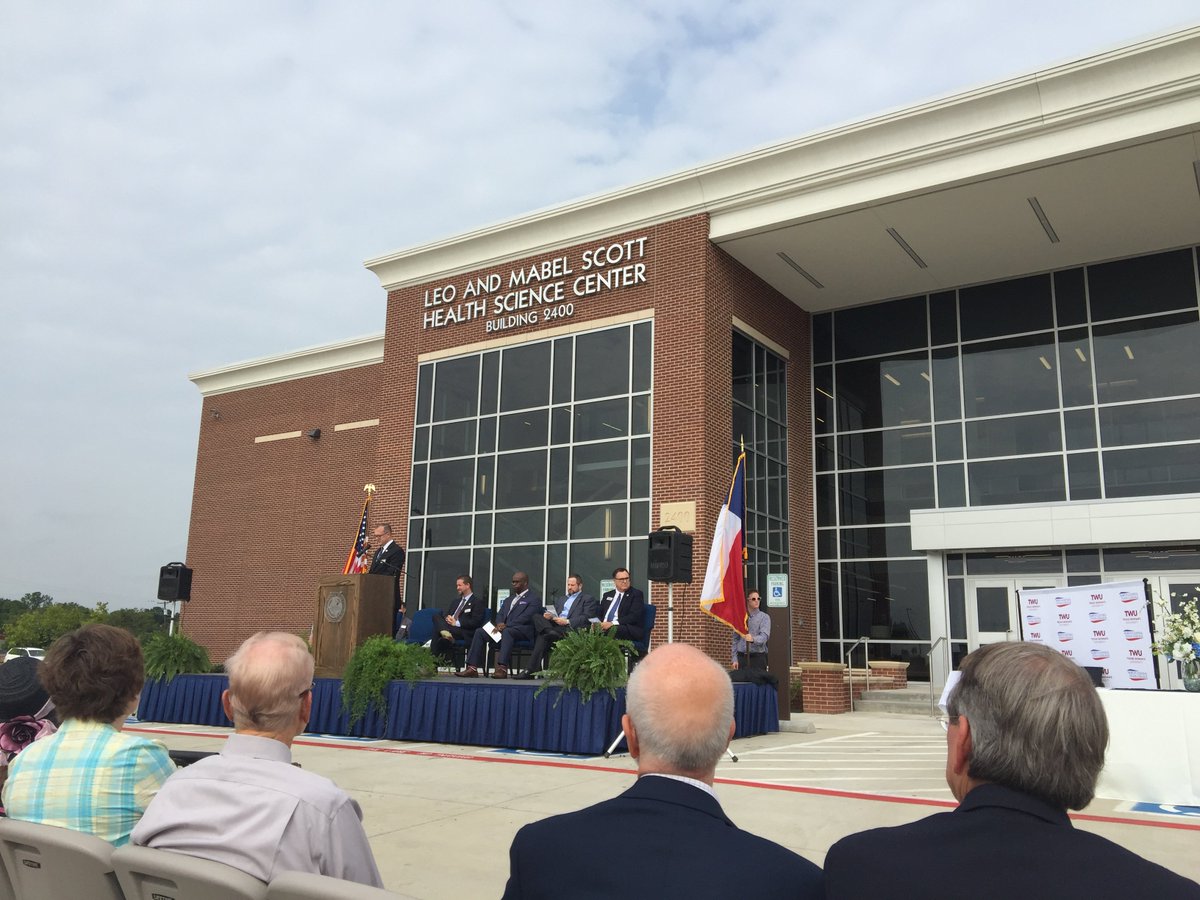 BYSParchitects's tweet photo. Grand Opening of the Leo &amp; Mabel Scott Health Science Center. Congrats @nctclions students, faculty &amp; @NCTCPrez https://t.co/ydpsLvHUnj
