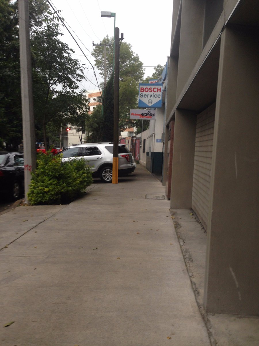 DelValleSur (@delvallesur) on Twitter photo En <a href="/boschservicemx/">Bosch Car Service MX</a> de Av. Coyoacan en CDMX no respetan al peatón. <a href="/Peaton_No/">Peatono</a> #PorAhiPasas <a href="/Colonia_Acacias/">Colonia Acacias</a> <a href="/UCS_CDMX/">Unidad de Contacto del Secretario CDMX</a> En <a href="/boschservicemx/">Bosch Car Service MX</a> de Av. Coyoacan en CDMX no respetan al peatón. <a href="/Peaton_No/">Peatono</a> #PorAhiPasas <a href="/Colonia_Acacias/">Colonia Acacias</a> <a href="/UCS_CDMX/">Unidad de Contacto del Secretario CDMX</a>