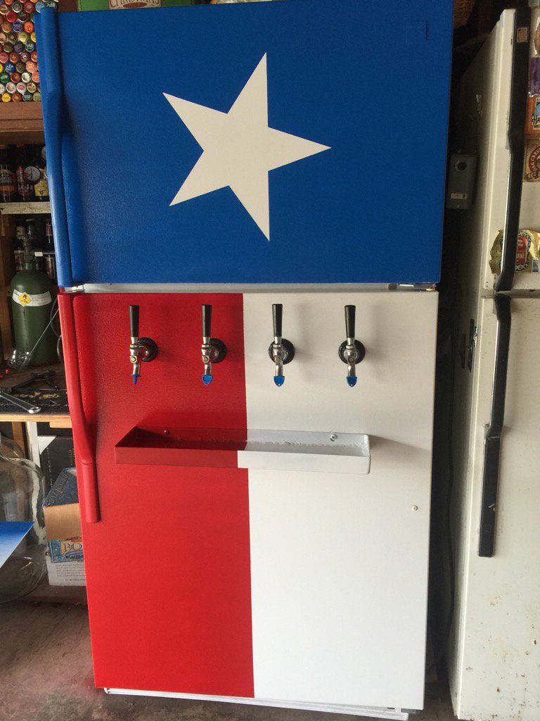 EngmanFrank's tweet image. Homemade beer in a Texas kegarator.