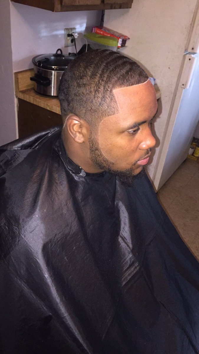 KoolKid_Show's tweet photo. Still in da lab.. #AppointmentReady #Sharpies #ShowCuts βοΈπ https://t.co/yEA8pY5KqU