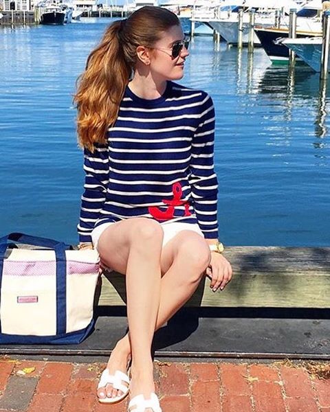 twobeescashmere's tweet photo. 40% OFF site wide! Happy Labor Day Weekend! ☀️⚓️🇺🇸 #twobeescashmere #sweaterup #shoptoit 📷 @astylishsideprj https://t.co/3V5YzzseWg