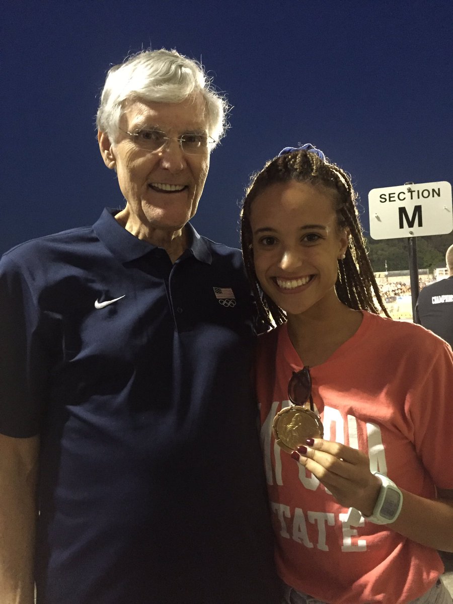KaycMadison's tweet image. Not everyday you get to touch an Olympic gold medal..ready for this season and everything God has in store #ESUTF