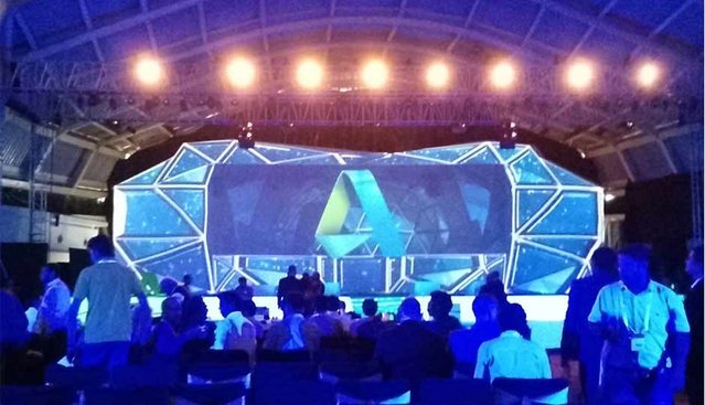 GumbySteveGSD's tweet photo. The importance of harnessing technology on #Fomt with @autodesku @IndiaMaker #auin2016 https://t.co/tUlzFfdwzj https://t.co/aLnYE2508P