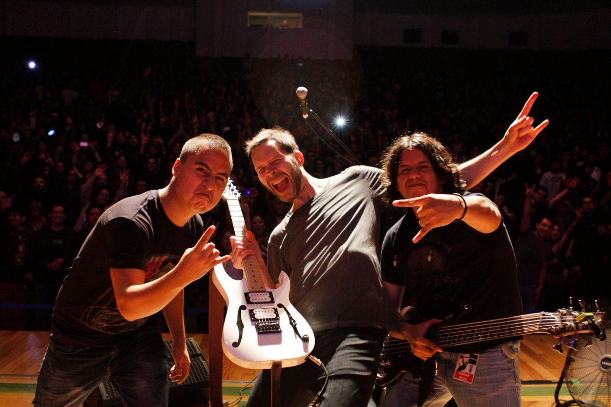 spookchile's tweet photo. Recordando el paso de @PaulGilbertRock por CDMX con su Master Class
6 de Agosto en Sala Silvestre #SpookBooking https://t.co/4iBu5PMCV2