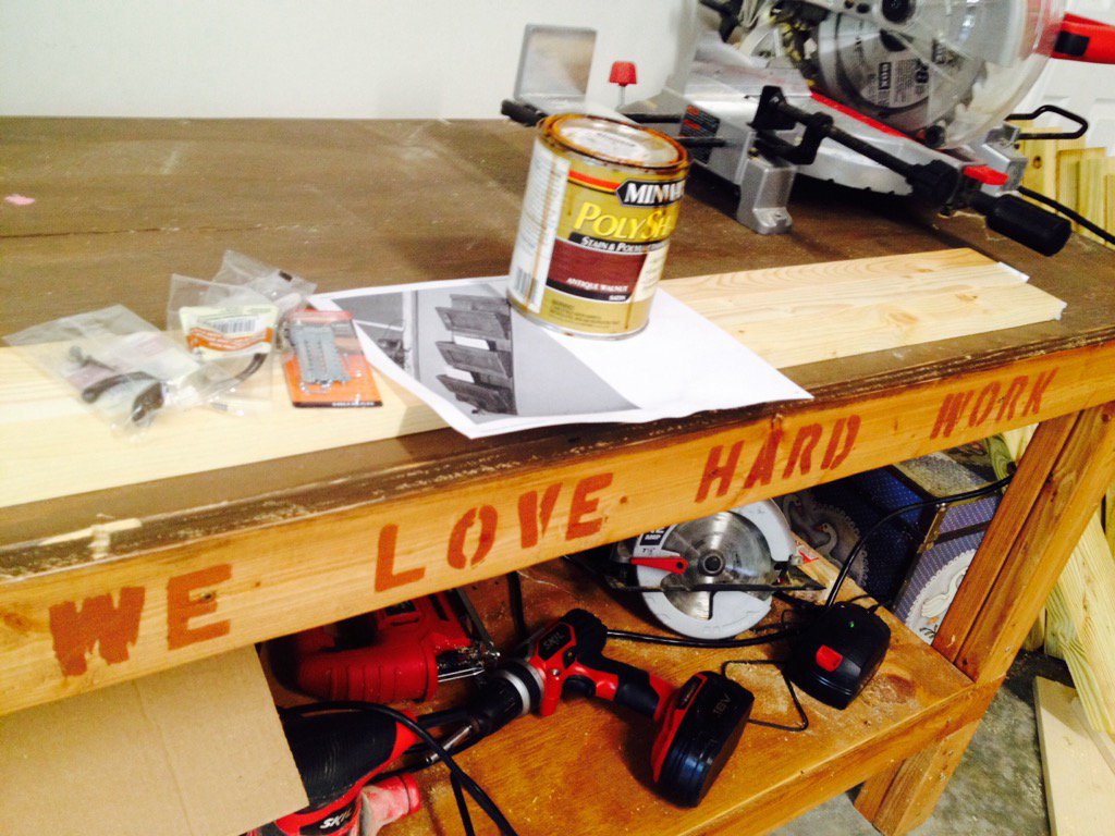 joshporchberry's tweet image. #FreeFurnitureFridays #DoCoolThings