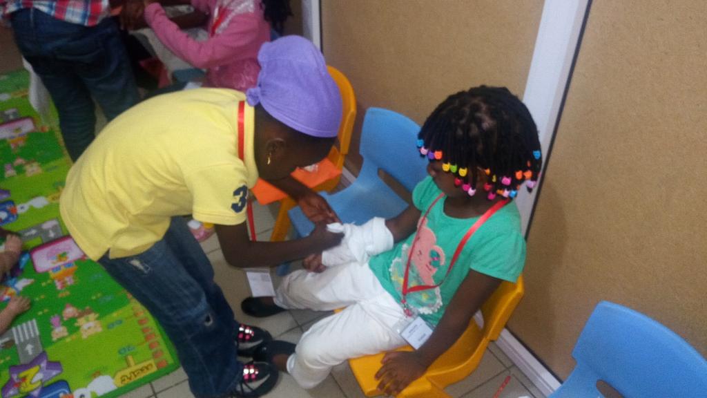 DUPSY02's tweet photo. #WFAD2016 Teaching Children FirstAid-an amazing experience.@KiacopsNigeria@achievers_award@IFRCPolicy@IFRCAfrica https://t.co/WGJEEz6rrI