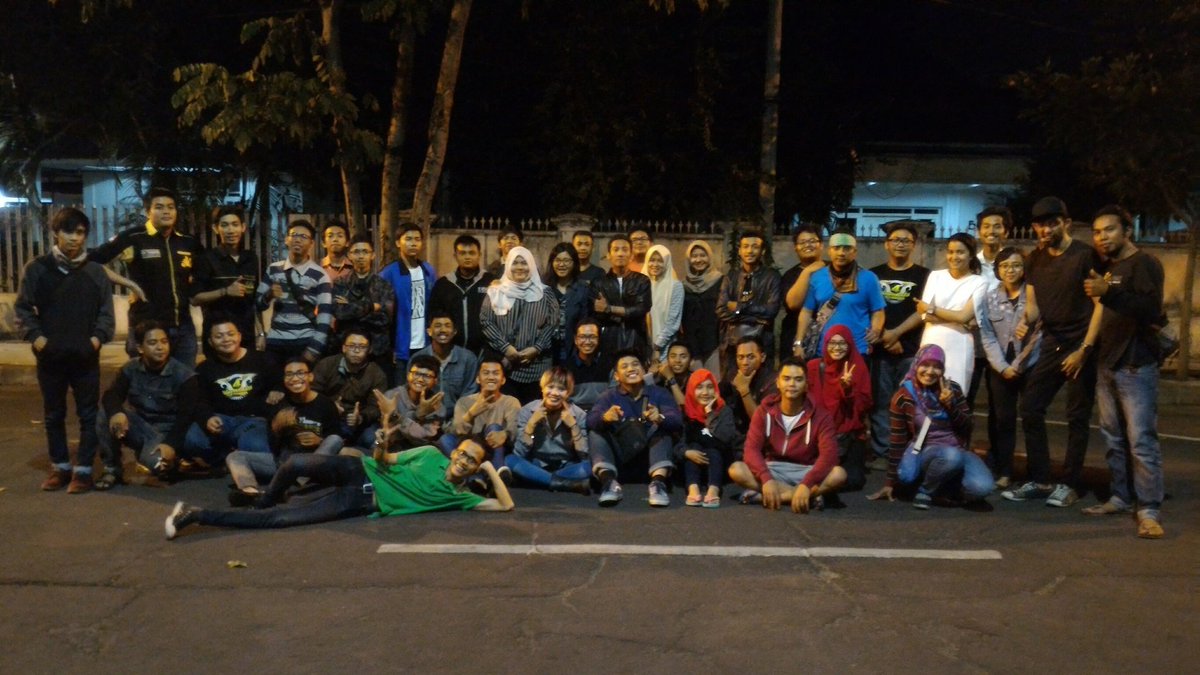 Keluarga besar #Sebung184 bareng temen2 dari <a href="/FOBSurabaya/">F.O.B Surabaya</a> kemarin malam.