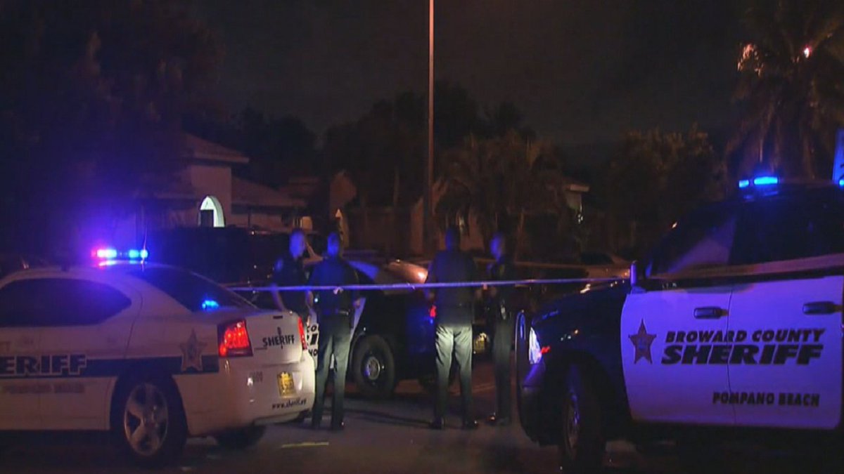 BREAKING NEWS: Fatal police-involved shooting in Pompano Beach. bit.ly/2cj7QPR?utm_me… https://t.co/fAXxdiROcE
