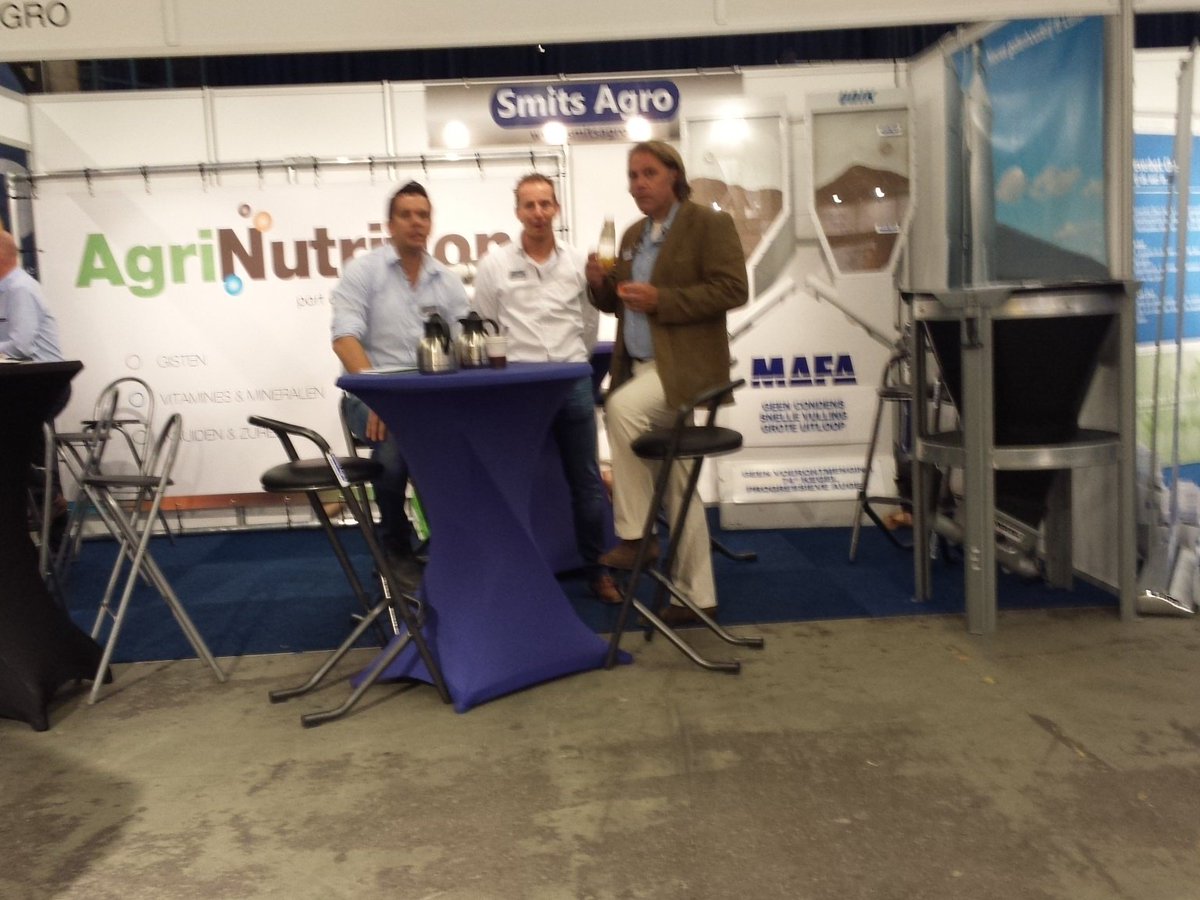 LambertPolinder's tweet photo. #Geitenevent @van_jvd Zien we John ook een in actie. https://t.co/ptOojcMjEu