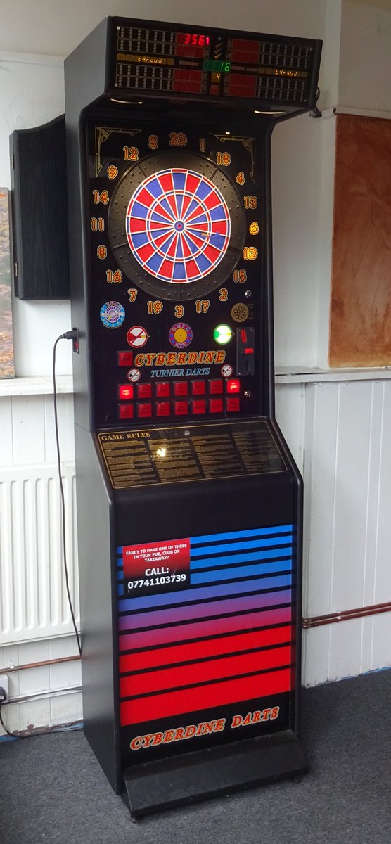 Richard Gottfried on Twitter: "I've just found the best dartboard ever! in The Gospoda restaurant in Luton and is made by Cyberdine!!! #darts https://t.co/FereUgmp2Y" / Twitter