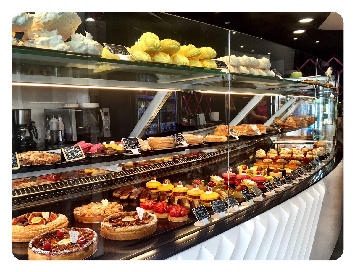 Perfect match #coffeeandcakes #fika #foodfriendsandfun #draguignan