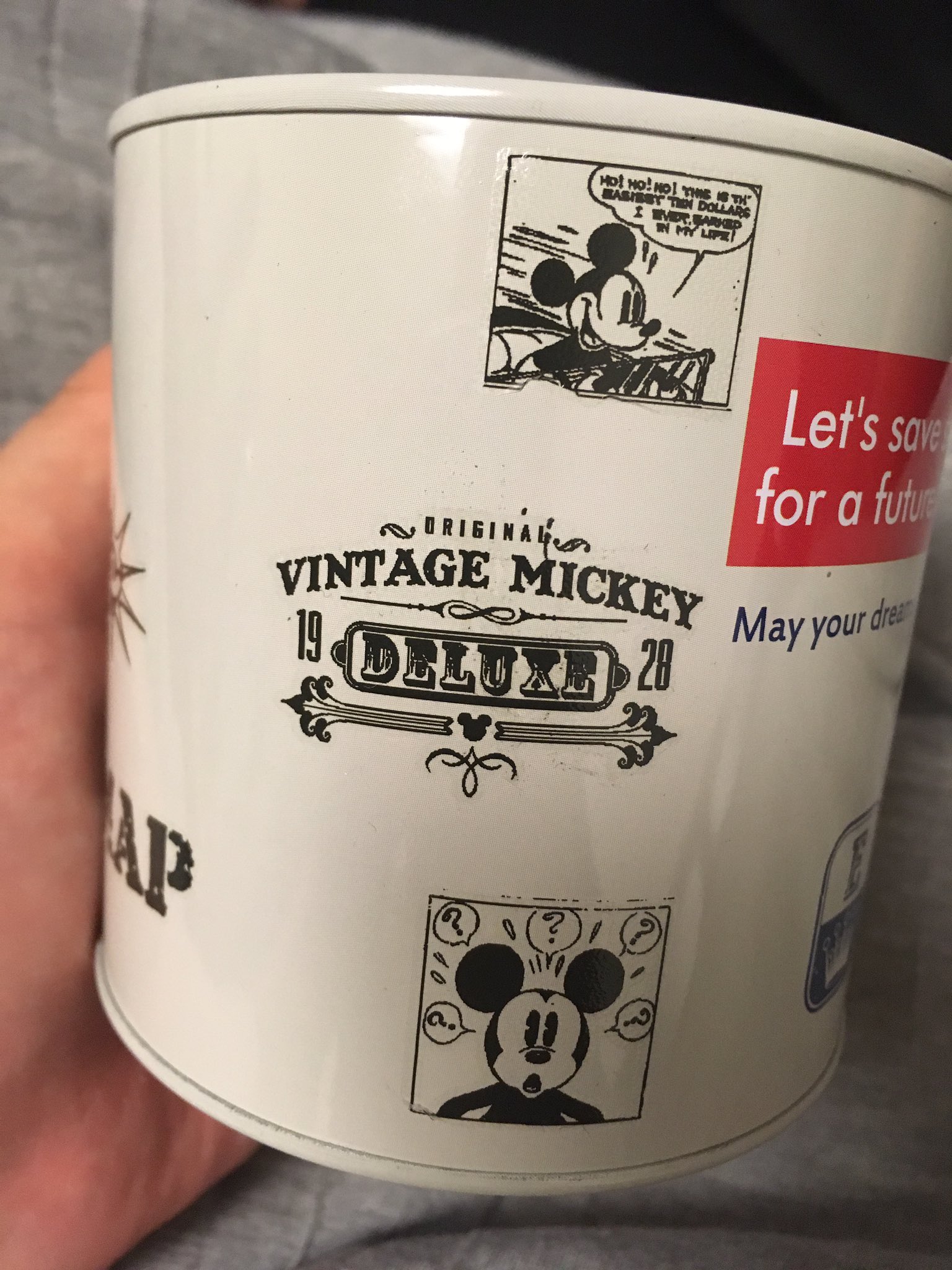 ミサキ 100均の貯金箱に 転写シールを使ってディズニー仕様にした ディズニー旅行資金を貯めるぞ ミサキ 100均の貯金箱に 転写シールを使ってディズニー仕様にした ディズニー旅行資金を貯めるぞ