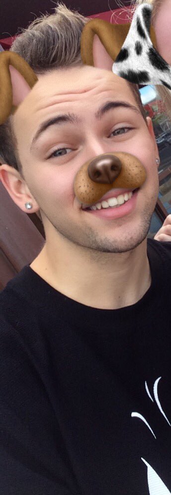 bestpicsofaus's tweet image. Cutest pup out there 🐶