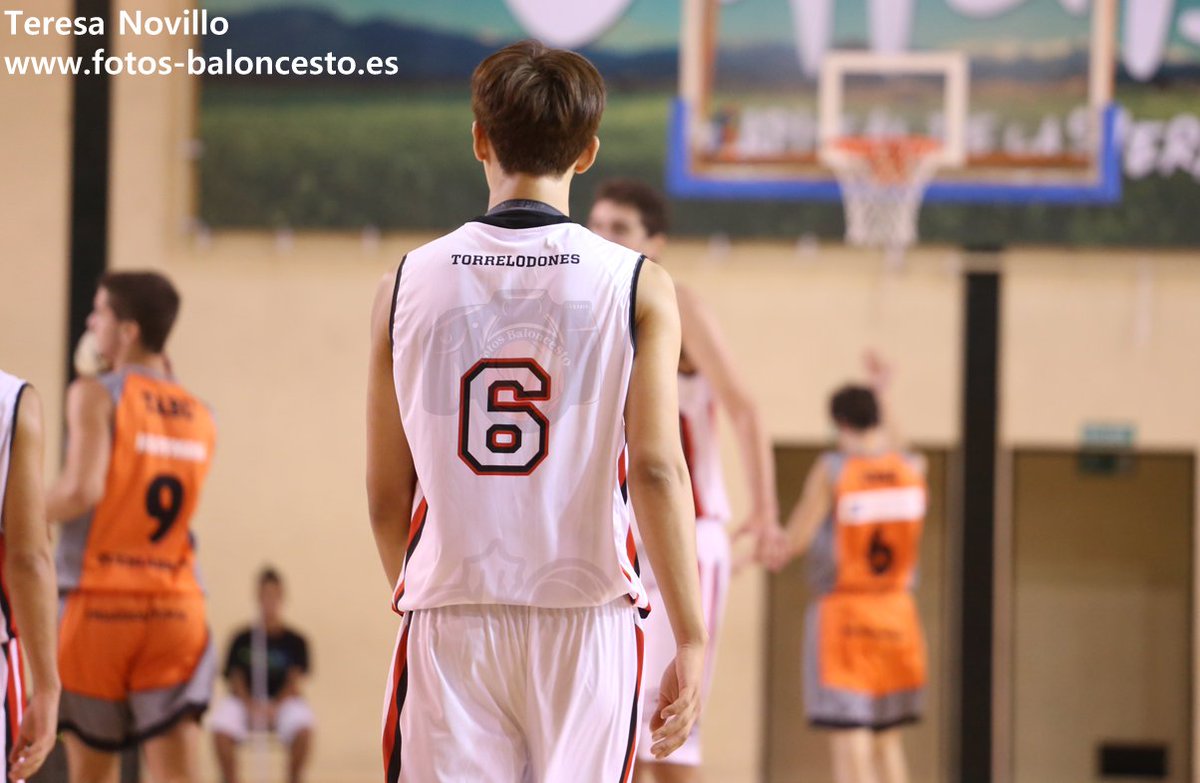 TeresaNovillo's tweet photo. . Yang Jae Min is playing these days his first games since at Spain and he is already the MVP of the first one! https://t.co/agUe0jeQPU