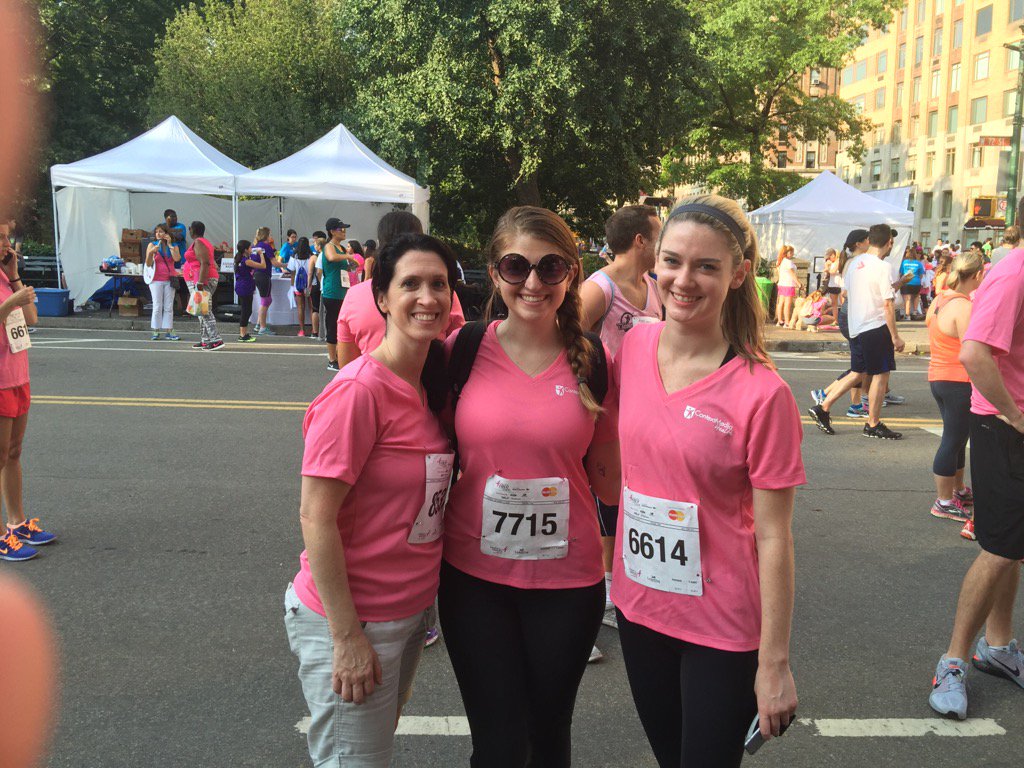 elysesalpeter's tweet photo. Susan G Komen Race for the cure! #contextmedia #contextmediahealth https://t.co/TR0kIxUEAh