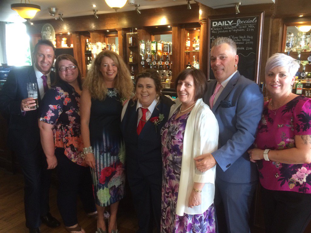 Lou Lou is getting married today 💕🍾<a href="/ESaulino/">Espagírio Saulino</a> <a href="/headcaseymike/">Mike Casey-Head</a>