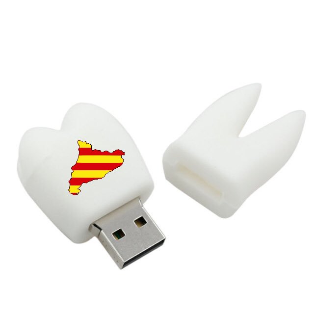 CatalanThings's tweet photo. Catalunya in the Pen diente https://t.co/XJIPO4g8sj