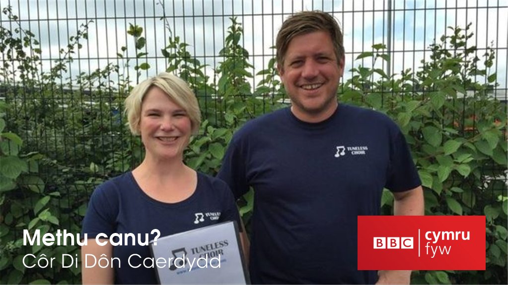 BBCCymruFyw's tweet photo. Ydych chi'n gwagio 'stafell pan 'dych chi'n dechrau canu? Mae'r stori yma i chi!

https://t.co/9RaGM8SNHT https://t.co/eMcO23oocL