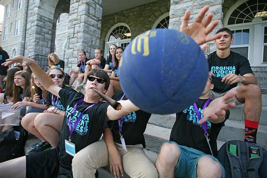 aRandomHHSkid's tweet image. If anyone has any ideas for what other things I should attempt to photo shop DM me.