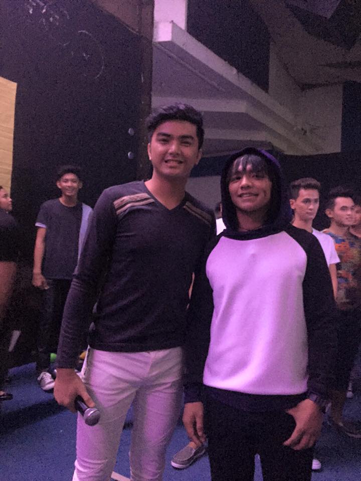 MyArjaNation's tweet photo. Tulogman @ARJNJMNZ  vs CarrotMan Daw :D https://t.co/Tx1MTXS8JF