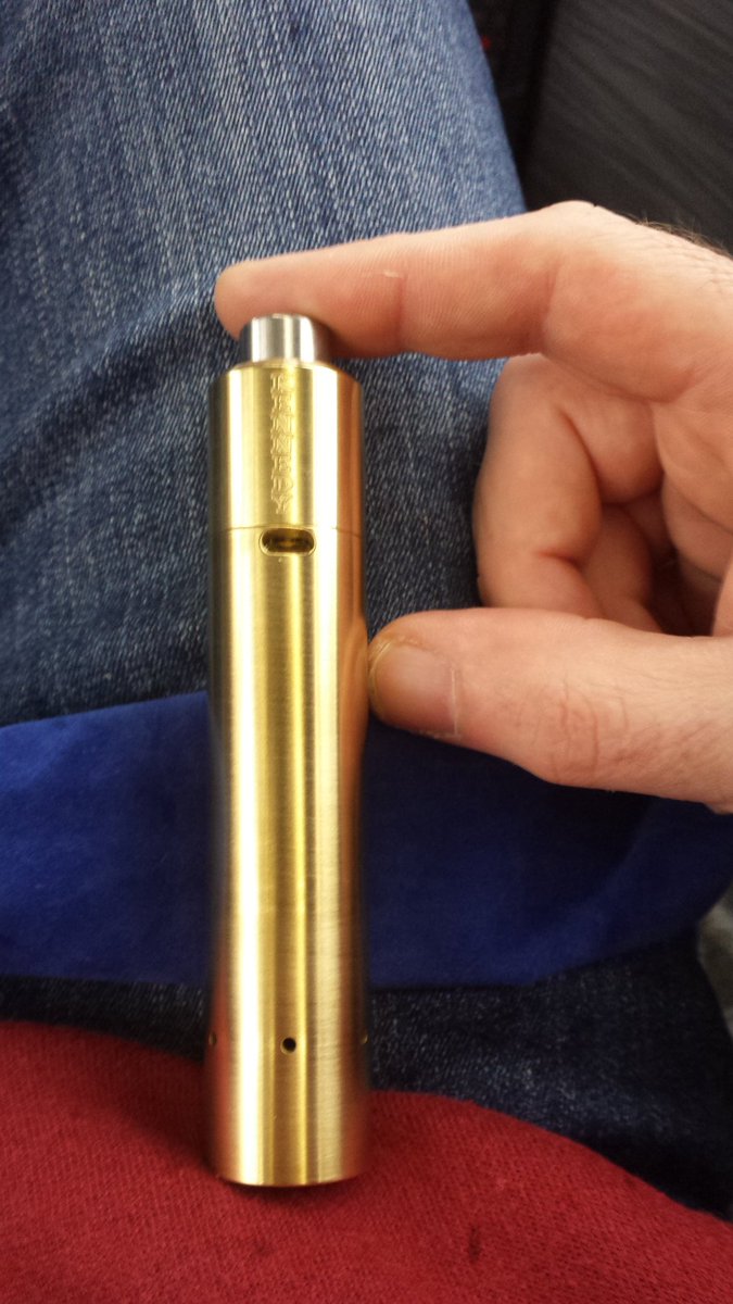 ShadeVaper's tweet photo. @VapingPacman @BenjaminWSo my new baby... https://t.co/8hfqConvjt