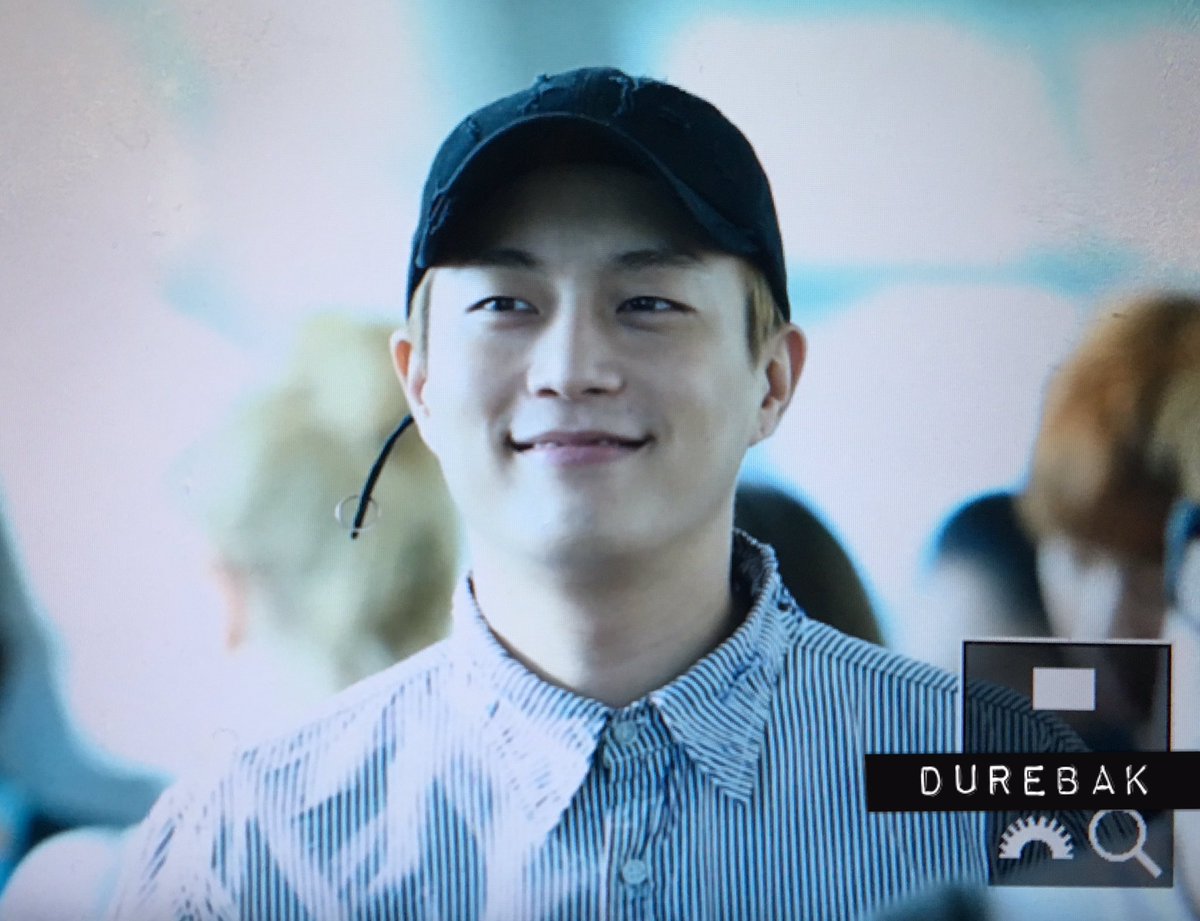 BeastB2stTH's tweet photo. [PIC] 160903 Dujun at ICN heading to Thailand #WelcomeDujuntoThailand 

(credit pic as tagged) https://t.co/SWnXxgZ2ru