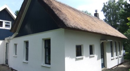 Uniadvies's tweet photo. Uni-Advies heeft de adviserende rol gehad bij deze volledige renovatie van het oudste boerderijtje in Midlaren. https://t.co/UMTmhrp4z8