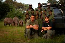 TroySeer's tweet photo. Help stop rhino poaching. Spread this message. Donate if u can. https://t.co/fCdeFGdHCF #WorldRhinoDayRhino #Every8 https://t.co/rr2sDy9gWz