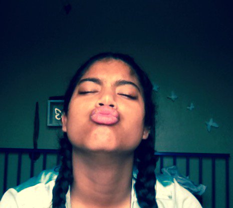 NExistent12's tweet image. Morning selfies :)🙈