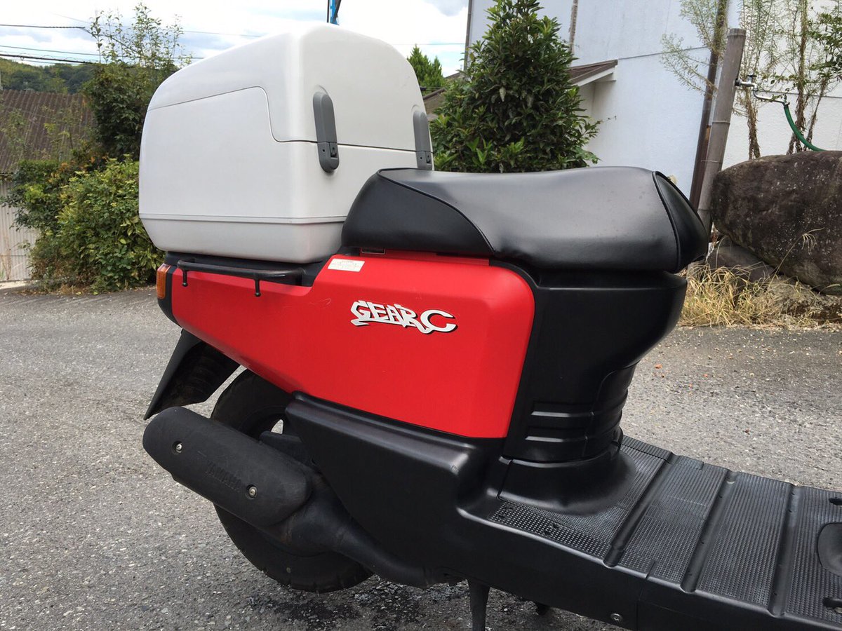 ride_hope's tweet photo. GEAR-C      YAMAHA
本体価格8万円
2006年式
型式 UA03J
4st
収納BOX付き
グリップヒーター
LEDライト
#バイク販売
#GEAR-C
#RideHope https://t.co/uRefn4NGnn