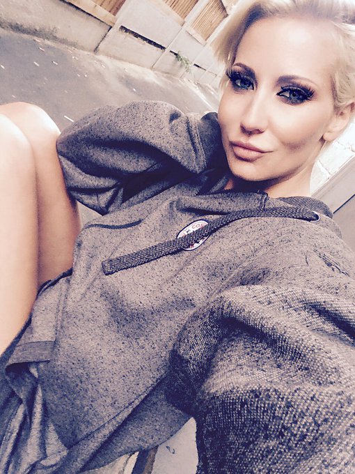 .. I'm back for more tonight 😈 on @S66TV ❤️  Have a lovely day 😘 .. I'm off to sleep 💤💤💤  #converse #aftershow<a class="tags" target="_blank" title="On Twitter" href="/?out=eyJ0eXAiOiJKV1QiLCJhbGciOiJIUzUxMiJ9.eyJpYXQiOjE3MjE2NDIxNzIsImlzcyI6InR3cG9ybnN0YXJzLmNvbSIsIm5iZiI6MTcyMTY0MjE3MiwiZXhwIjoxNzUzMTc4MTcyLCJyZWRpcmVjdF91cmwiOiJodHRwczovL3R3aXR0ZXIuY29tL1M2NlRWIn0.UN-oKul_gXGvhI4KqhVaJILCpy5mOm2cyfCarUEe3KEqL4fxTrS4ioKyc0XuOIIKwWLv_Iqe1C7LDxyFhhXrAA">@S66TV</a><a href="/tag/converse"class="tags"><span>#converse</span></a><a href="/tag/aftershow"class="tags"><span>#aftershow</span></a>