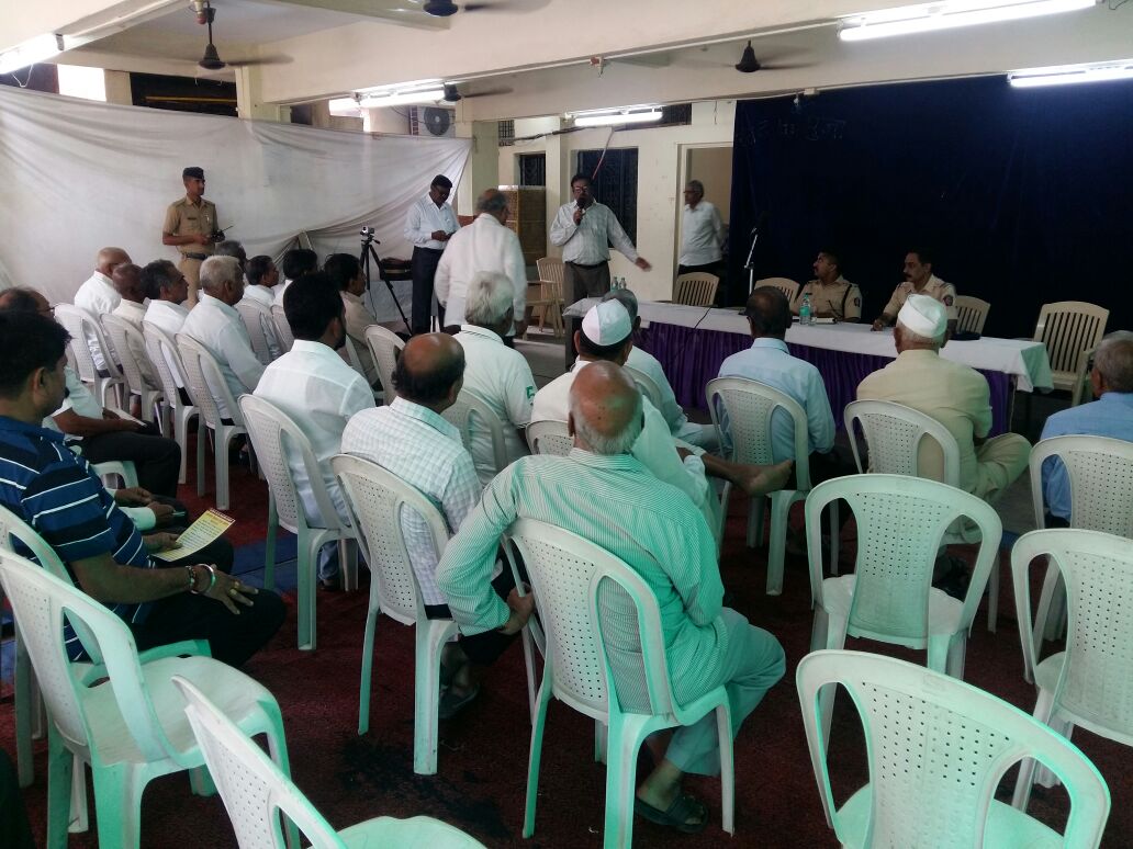 HudkeshwarPs's tweet photo. Police public meeting at HUDKESHWAR https://t.co/FFEJeg46C9