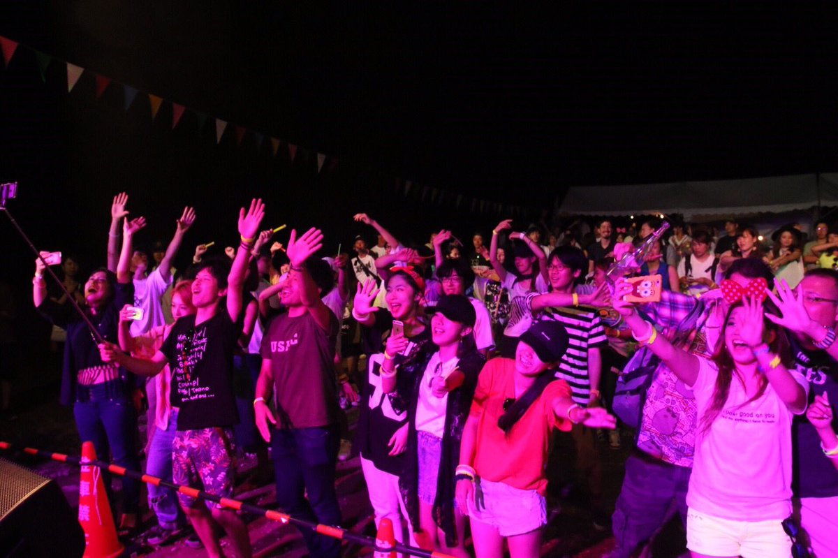 andlevic's tweet photo. ANDLEVIC 2016 PHOTO'S
【DJ TIME】 https://t.co/7fbS8RnRVT