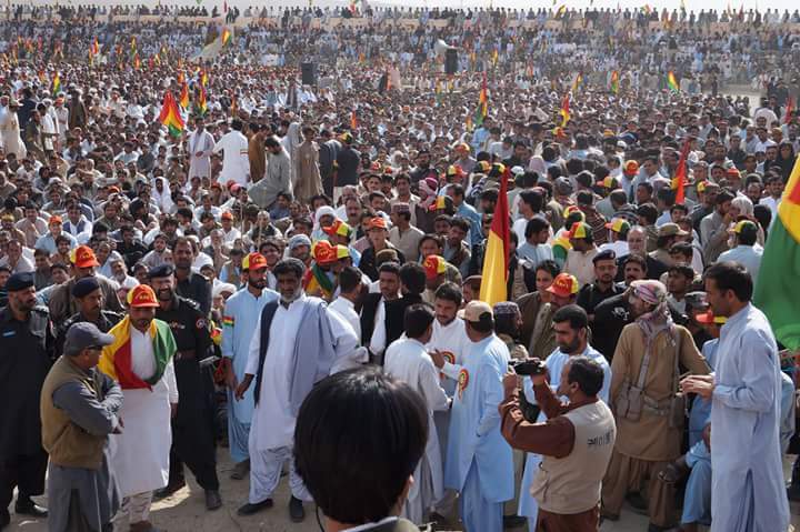 Why didn't media cover this Akhtar Mengal-led BNP's massive rally, explains <a href="/abbasnasir59/">Abbas Nasir</a> dawn.com/news/1281641