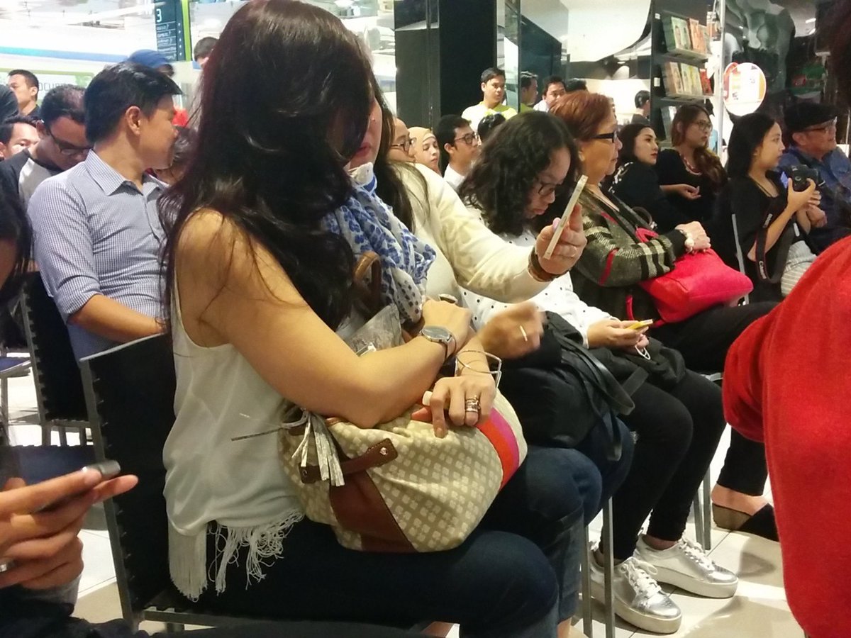 Grasindo Publisher tweet media