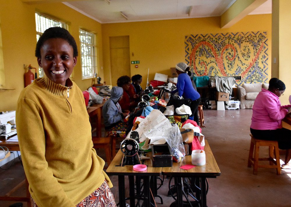 ONECampaign's tweet photo. How refugee women are finding peace at this Nairobi shop: https://t.co/uxntkYO8pf. https://t.co/s40AcrFJFz