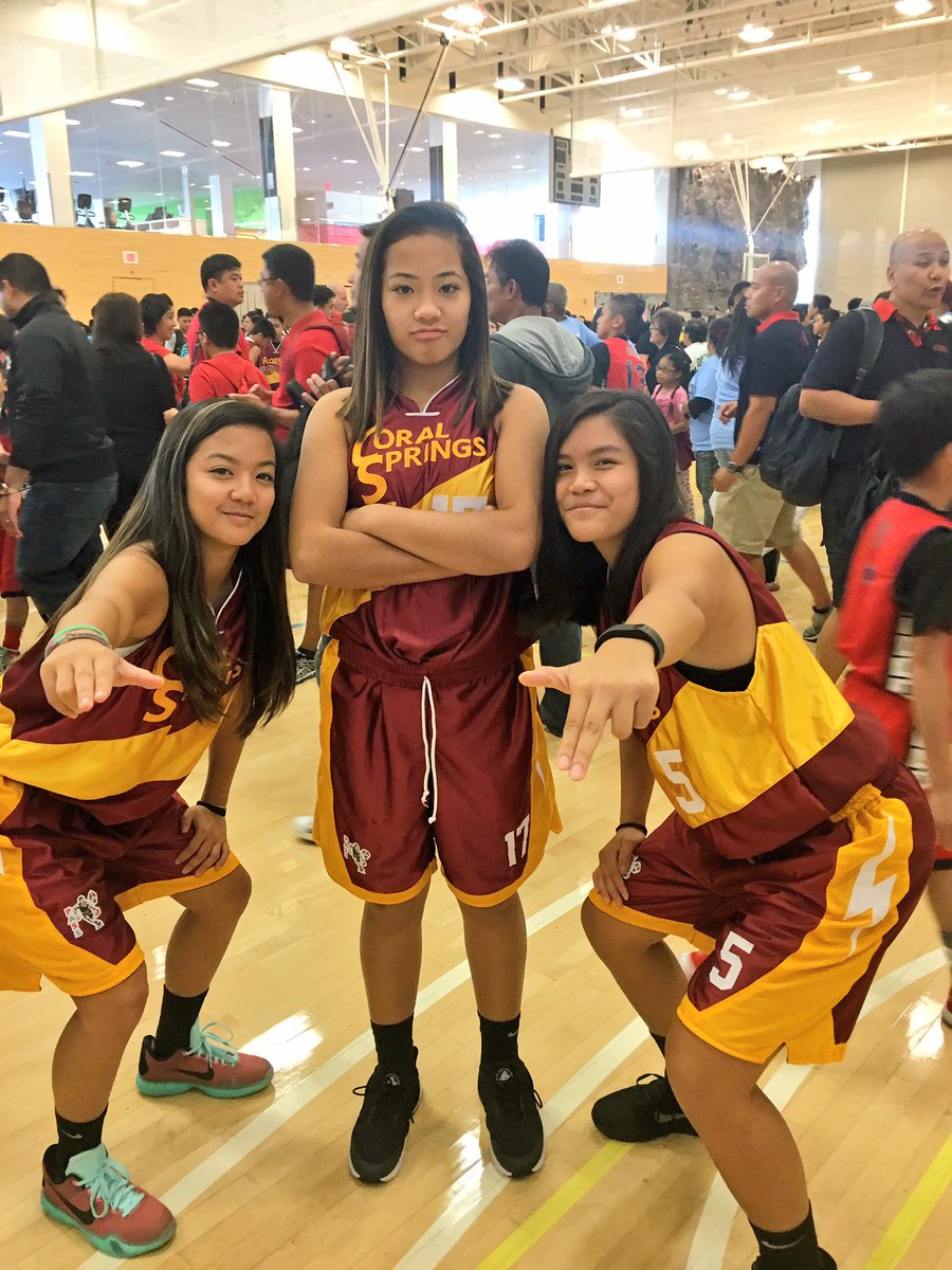 jgazo777's tweet photo. Girls getting ready to battle for the FBA-NA title in Toronto. #FBANA #pinoypride https://t.co/tyc5Ekj3jr