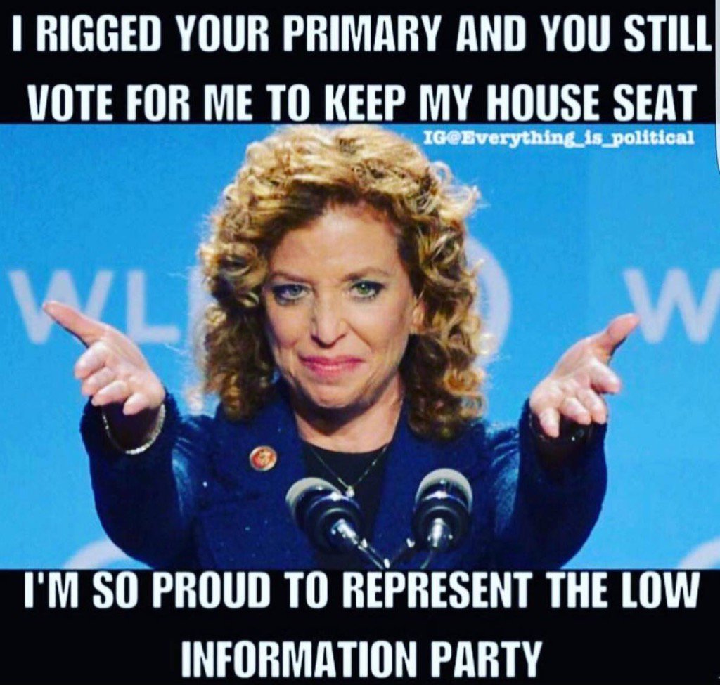 SebGorka's tweet image. 